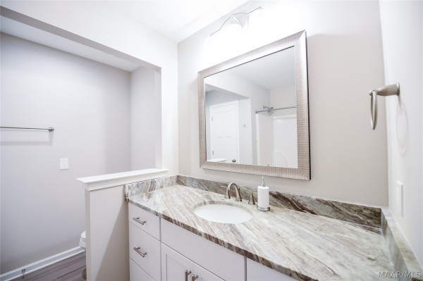 9331 CRESCENT LODGE Circle