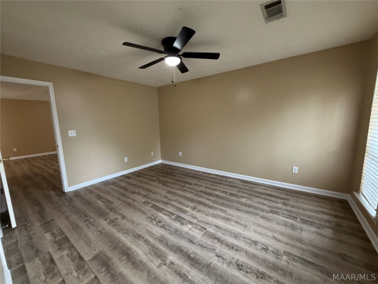 3816 CARRIAGE OAKS Drive
