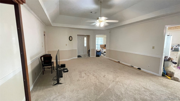 6125 WILLOW GLEN Drive