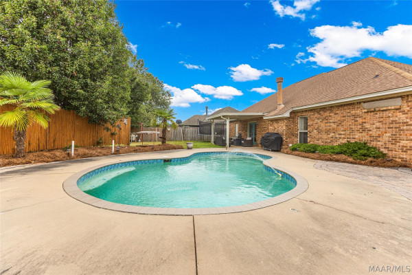 275 RIDGEVIEW Drive