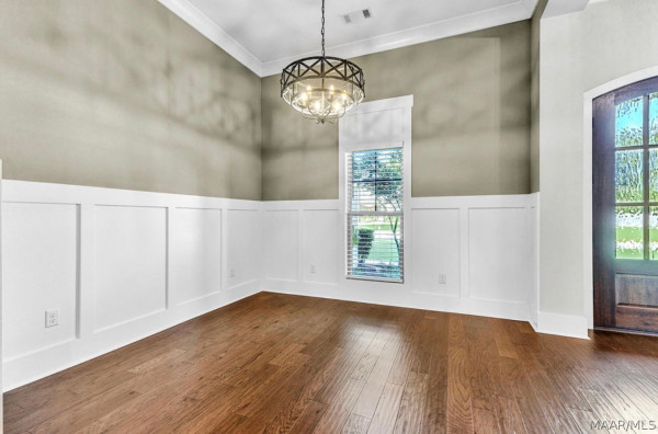 119 N Dogwood Terrace
