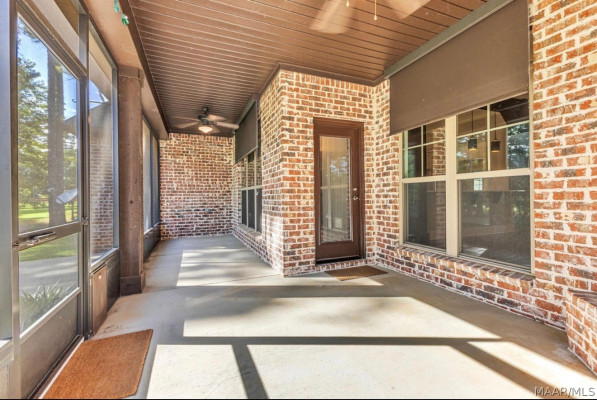 119 N Dogwood Terrace