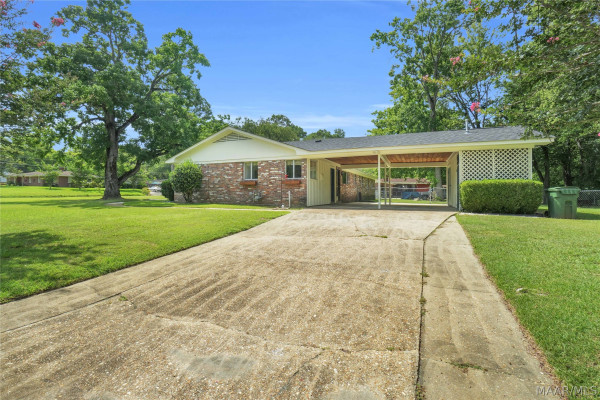 2702 Hermitage Drive