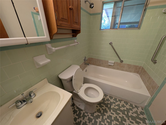 4311 Donovan Drive