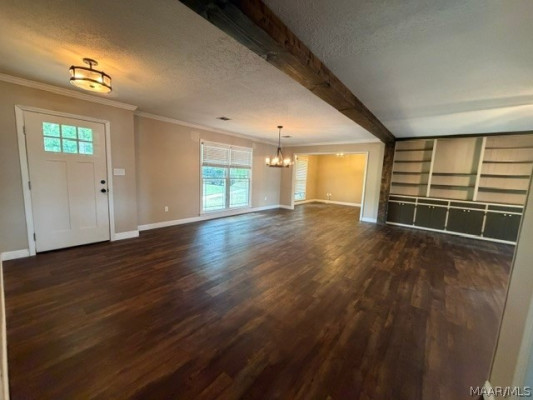 221 Lakeshore Drive