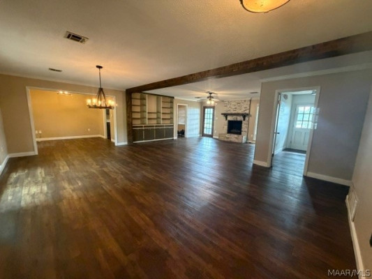 221 Lakeshore Drive