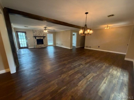 221 Lakeshore Drive