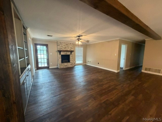 221 Lakeshore Drive