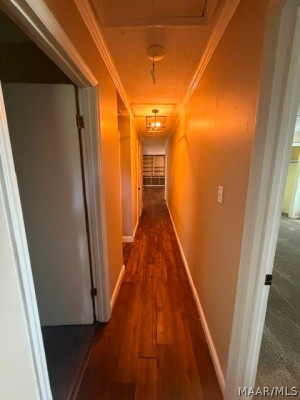 221 Lakeshore Drive