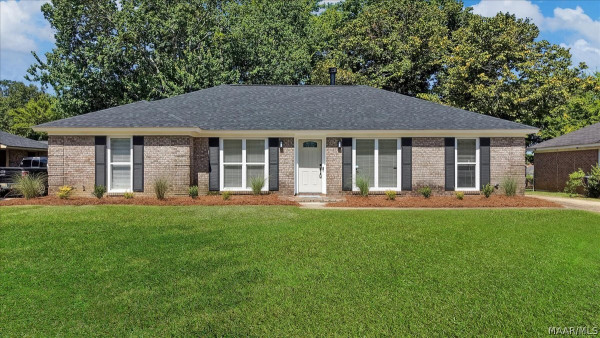 2152 EDINBURGH Drive
