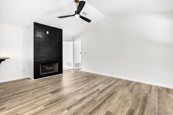 2152 EDINBURGH Drive