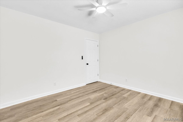2152 EDINBURGH Drive