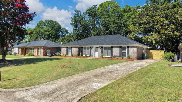 2152 EDINBURGH Drive