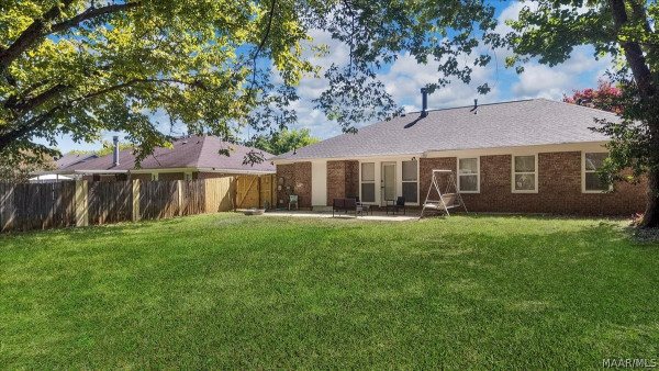 2152 EDINBURGH Drive