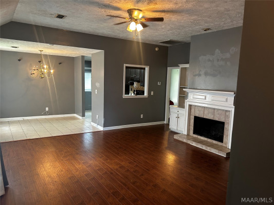 2068 ABERDEEN Drive