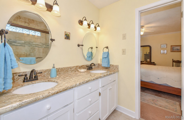 304 RIVER OAKS Drive