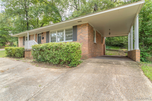 3302 Cottonwood Drive