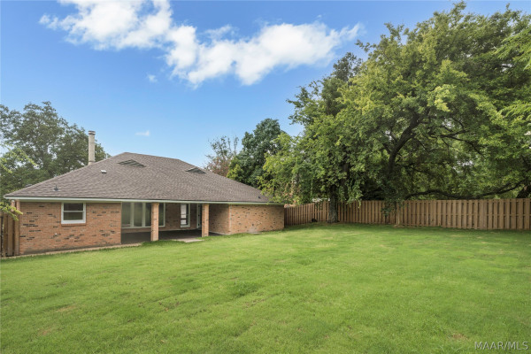 1761 Northfield Drive