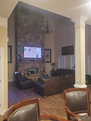 723 Dillard Lane