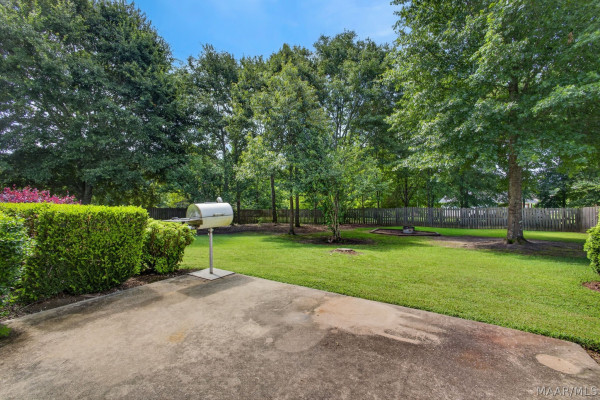 221 County Road 164 .