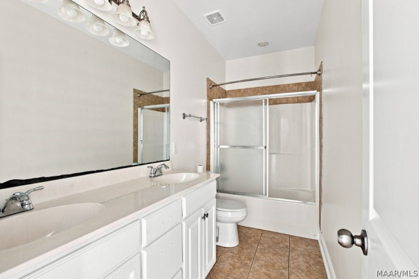 51 Truxton Court
