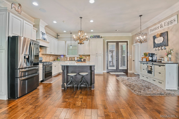 8799 CENTRAL PLANK Road