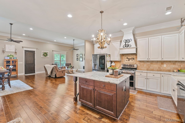 8799 CENTRAL PLANK Road