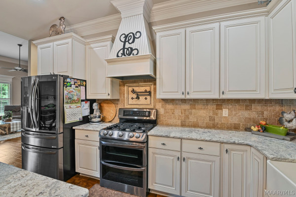 8799 CENTRAL PLANK Road