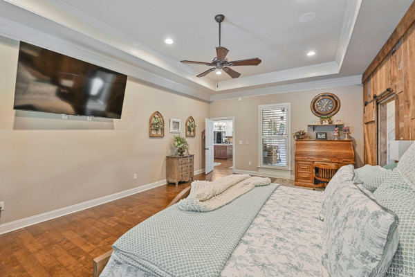 8799 CENTRAL PLANK Road