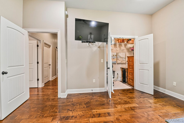 8799 CENTRAL PLANK Road