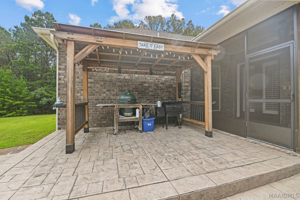 8799 CENTRAL PLANK Road