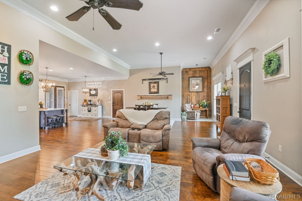 8799 CENTRAL PLANK Road