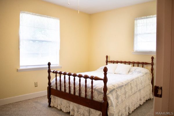 212 Hastings Court