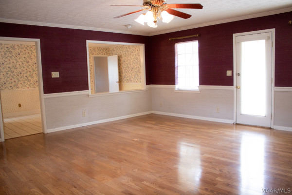 212 Hastings Court