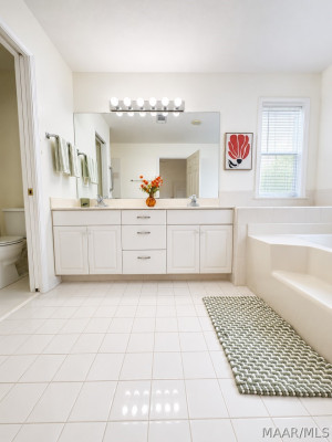2412 Noble Wood Court