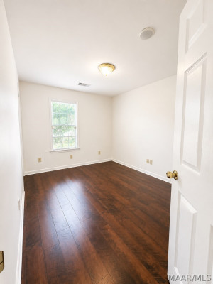 2412 Noble Wood Court