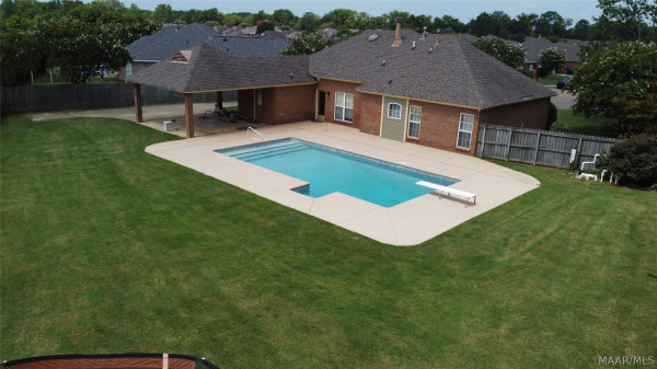 1085 FAWNVIEW Road