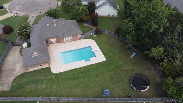 1085 FAWNVIEW Road