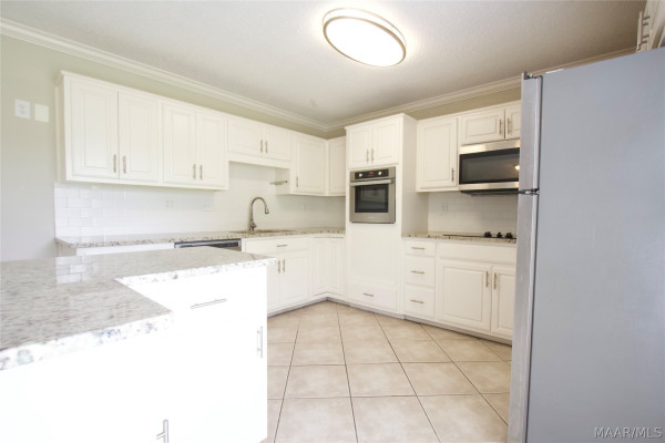 4313 Salinas Court