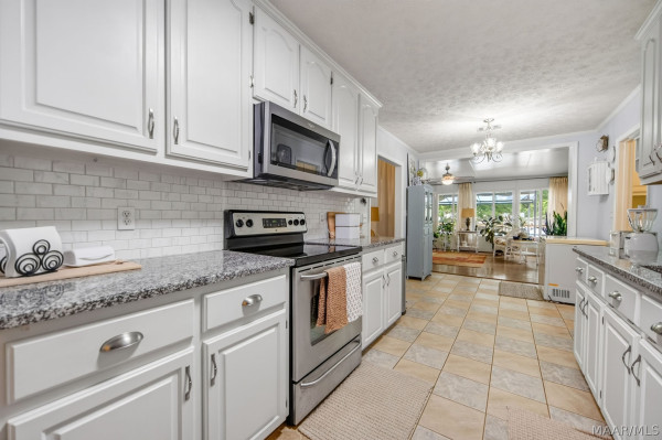 32 Gardendale Drive