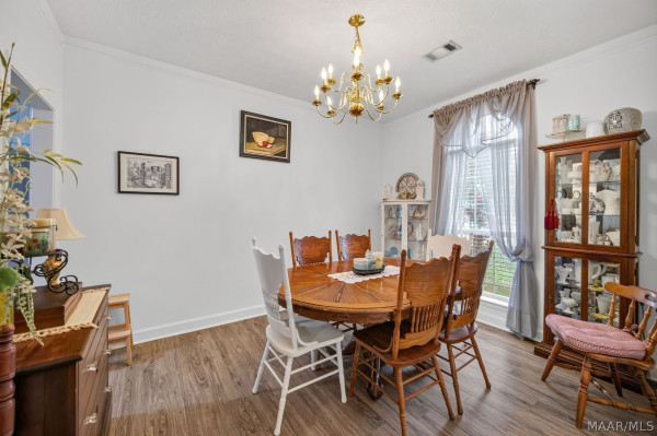 32 Gardendale Drive