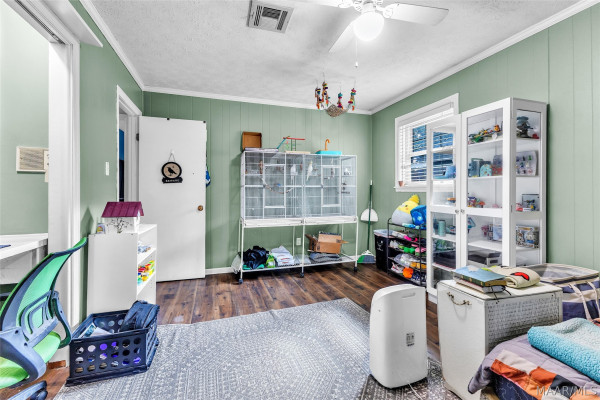 206 Poplar Street