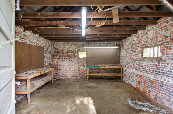 2176 County Road 29 Road