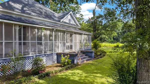 2176 County Road 29 Road