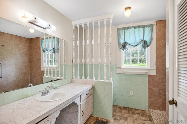 2176 County Road 29 Road