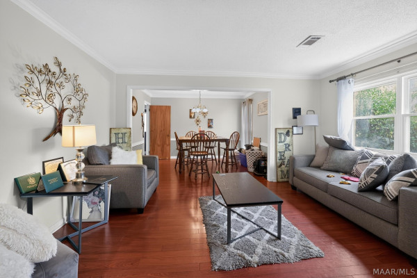6713 Spivey Court