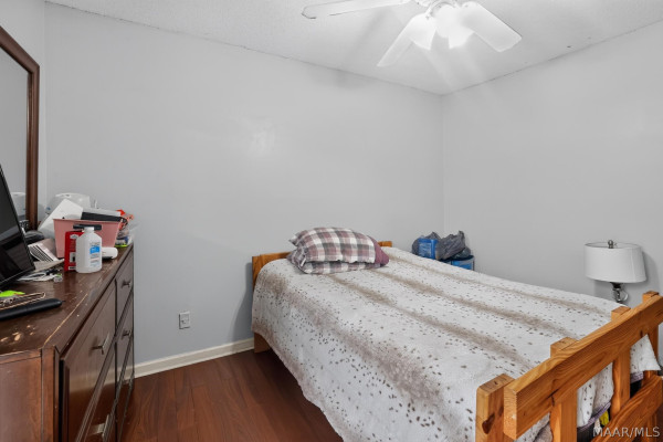 6713 Spivey Court