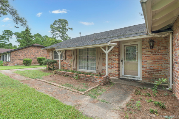 3912 Malabar Road