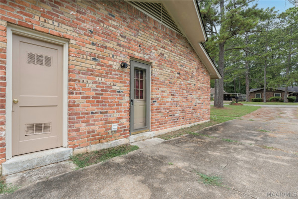 3912 Malabar Road