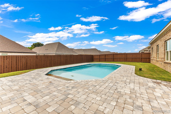 1452 Wildlife Way